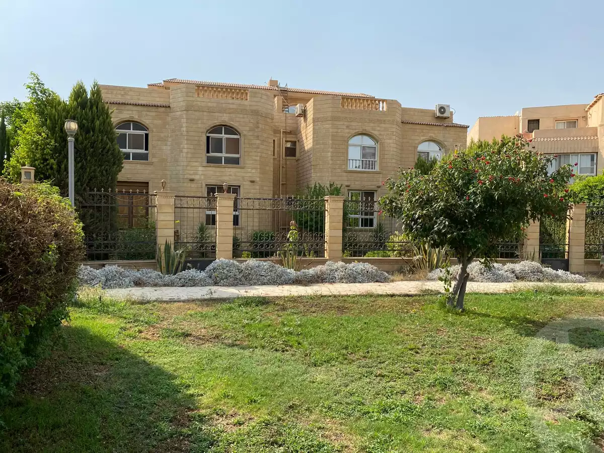 https://aqarmap.com.eg/en/listing/6308188-for-sale-cairo-new-cairo-compounds-la-rose