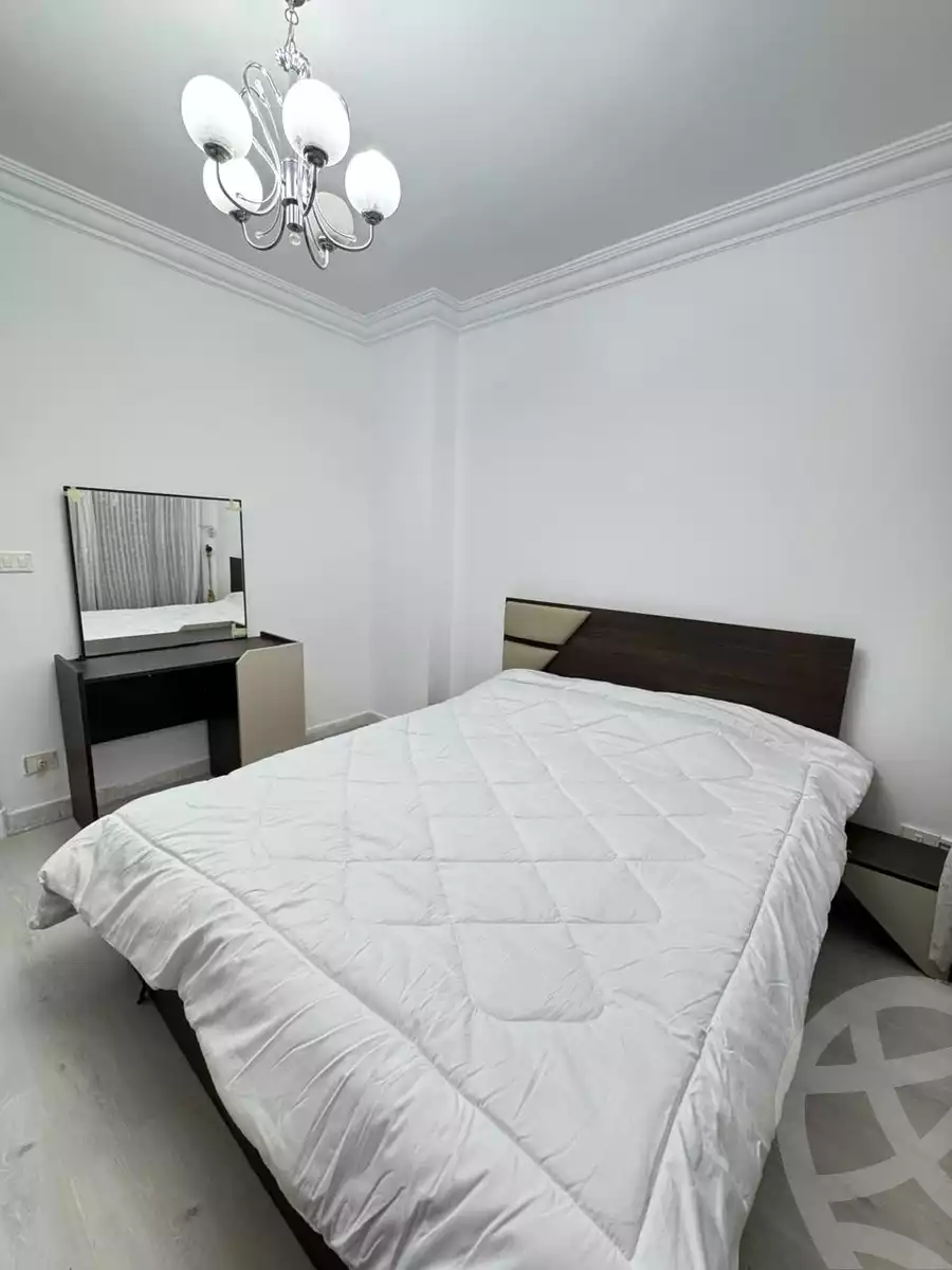 https://aqarmap.com.eg/ar/listing/6309683-for-rent-cairo-new-cairo-lrhb-city-malls-and-markets
