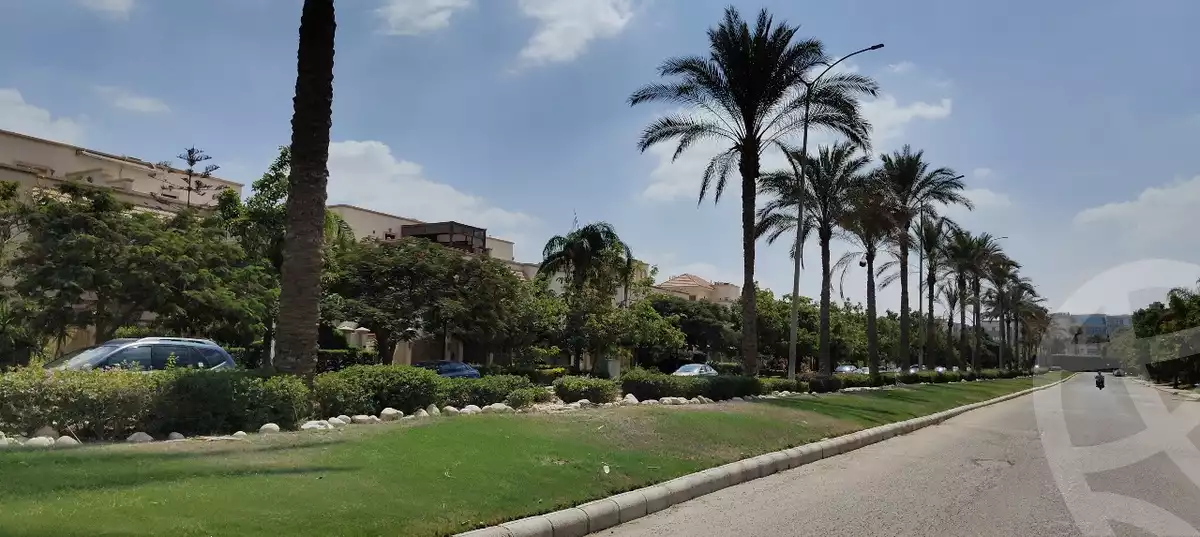 https://aqarmap.com.eg/ar/listing/6306477-for-sale-cairo-el-sheikh-zayed-city-lshykh-zyd-ljdyd-zayed-greens