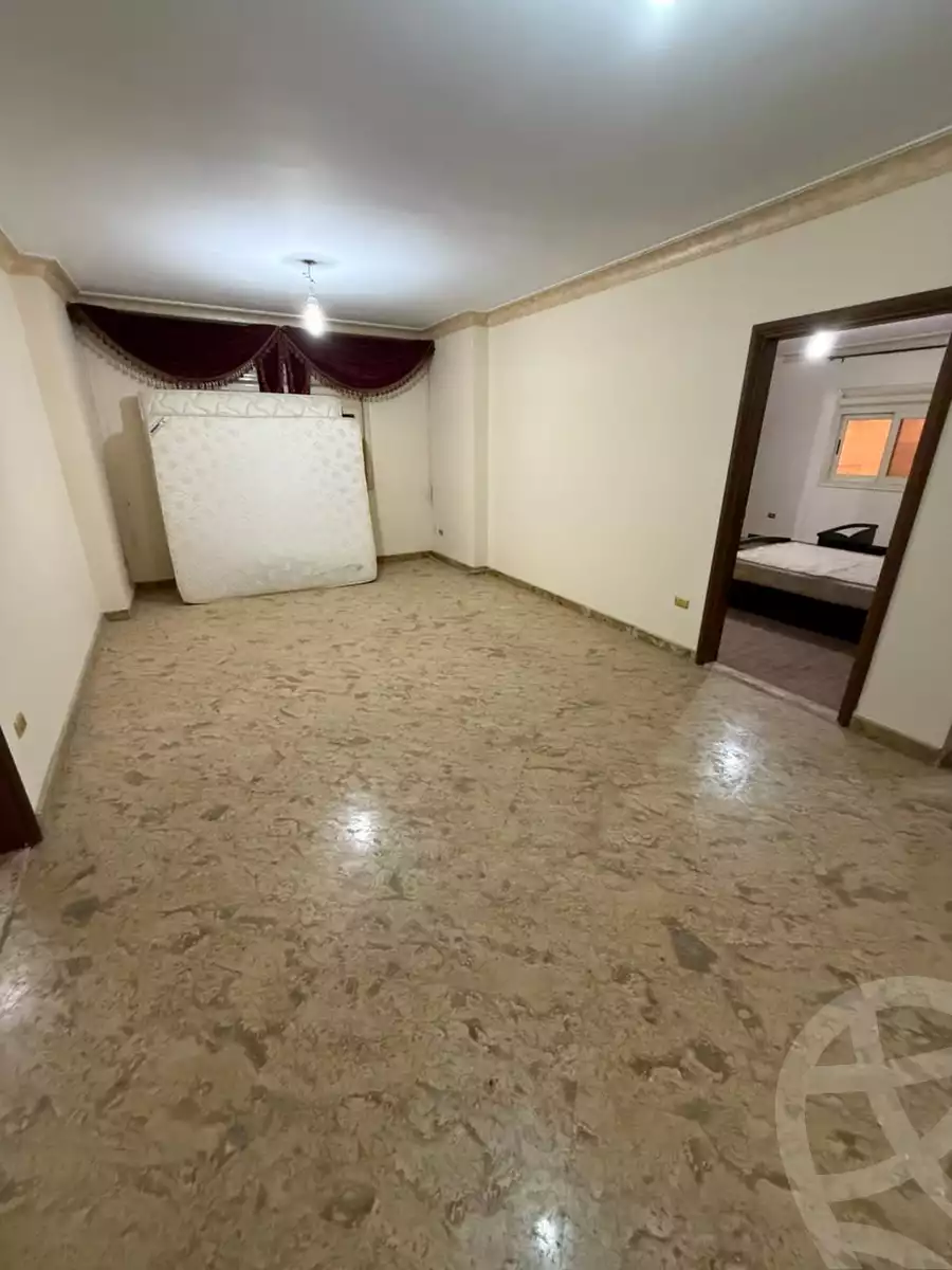 https://aqarmap.com.eg/en/listing/6310677-for-sale-cairo-hadayek-el-ahram-mntq-h