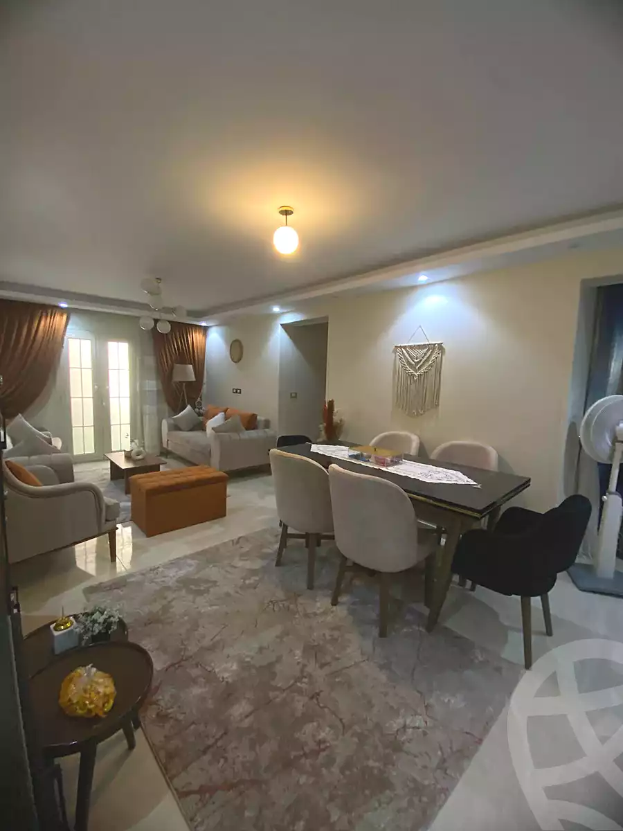 https://aqarmap.com.eg/en/listing/6310908-for-sale-cairo-elnozha-Streettt-27