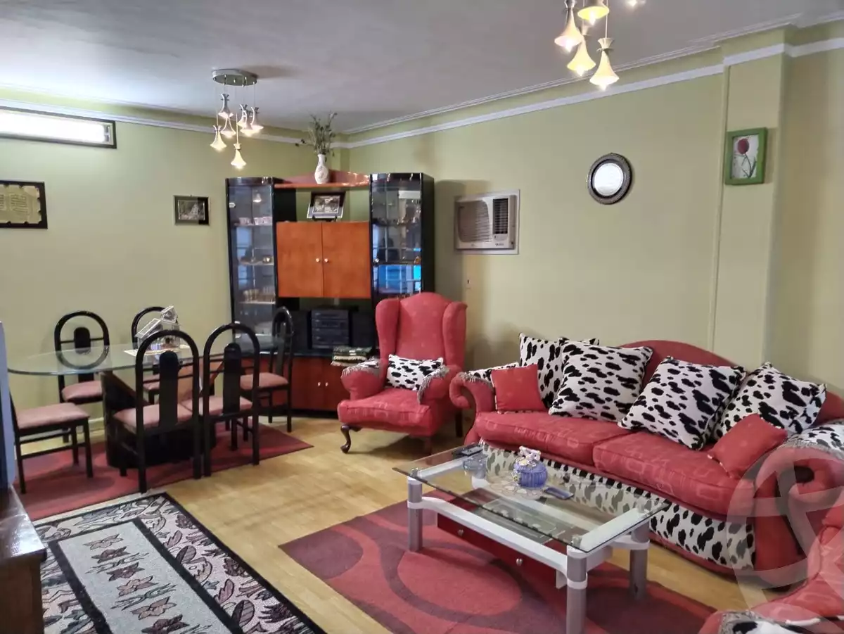 https://aqarmap.com.eg/en/listing/6311896-for-rent-cairo-new-cairo-el-ahyaa-first-neighborhood-street-1