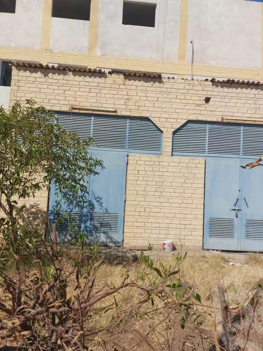 https://aqarmap.com.eg/ar/listing/6312694-for-sale-cairo-6th-of-october-el-mantqa-el-snaaaya-industrial-zone-1
