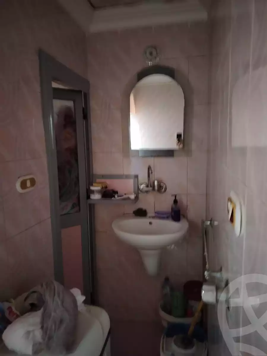 https://aqarmap.com.eg/en/listing/6313951-for-sale-alexandria-lsywf-al-saaeh-sq