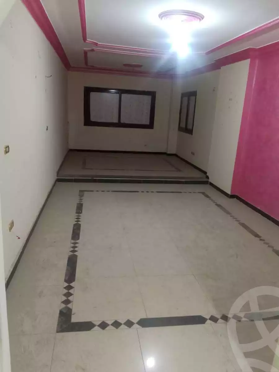 https://aqarmap.com.eg/ar/listing/6314795-for-rent-cairo-helwan-rostom-st