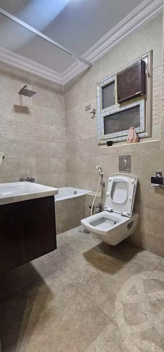 https://aqarmap.com.eg/ar/listing/6315213-for-rent-cairo-el-agouza-aswan-square