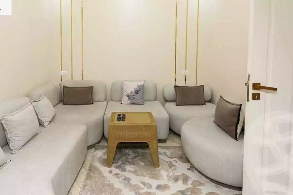 https://aqarmap.com.eg/en/listing/6315811-for-sale-alexandria-miami-salah-al-din-shaban-st