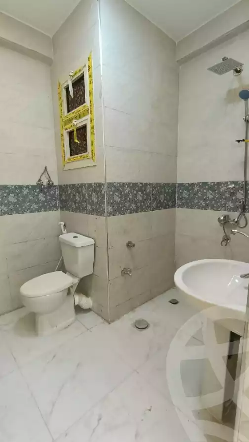 https://aqarmap.com.eg/ar/listing/6316475-for-sale-qalyubia-shubra-el-khaima-el-shareaa-el-gadid-st