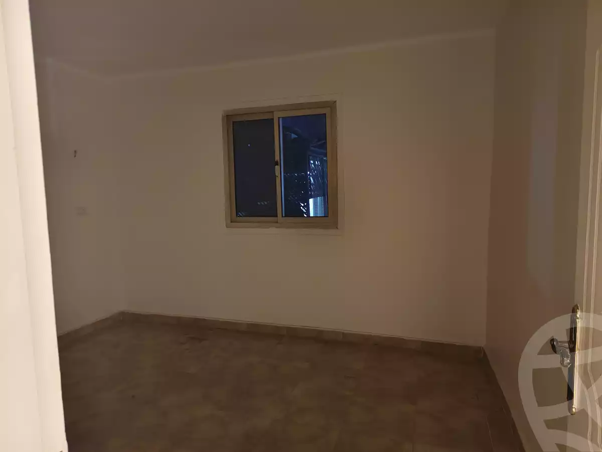 https://aqarmap.com.eg/en/listing/6317521-for-sale-cairo-ain-shams-6-october-st