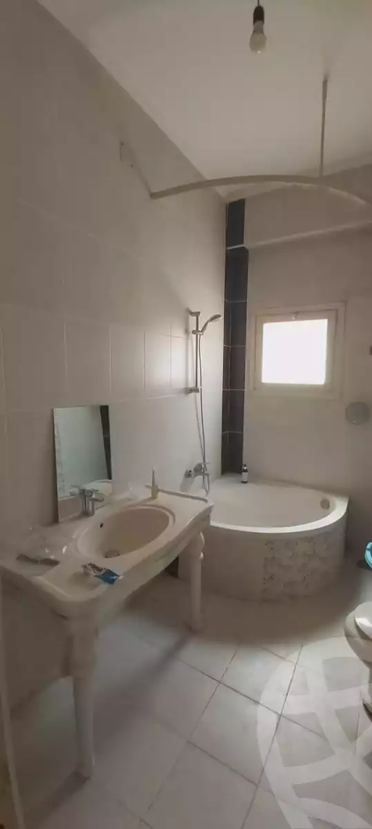 https://aqarmap.com.eg/en/listing/6317665-for-sale-cairo-new-cairo-el-ahyaa-first-neighborhood-street-1