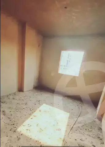 https://aqarmap.com.eg/ar/listing/6318827-for-sale-cairo-helwan-helwan-el-sharkeya-mostafa-safwat-st