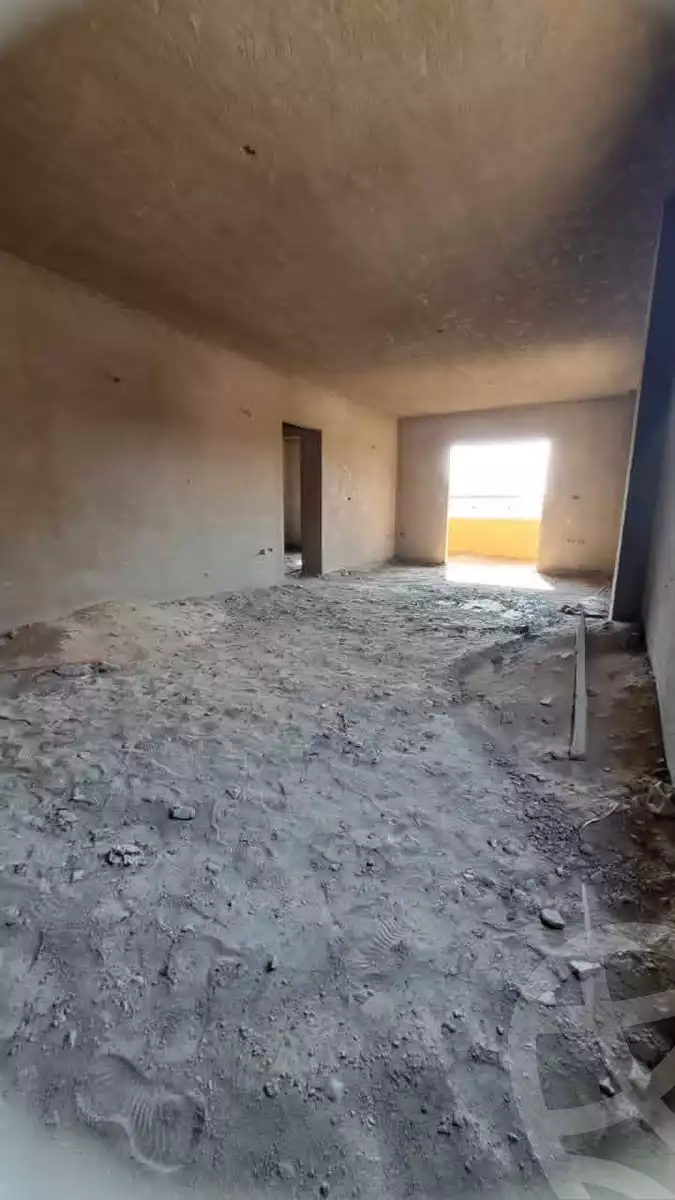 https://aqarmap.com.eg/ar/listing/6319279-for-sale-cairo-helwan-helwan-el-sharkeya-mostafa-safwat-st