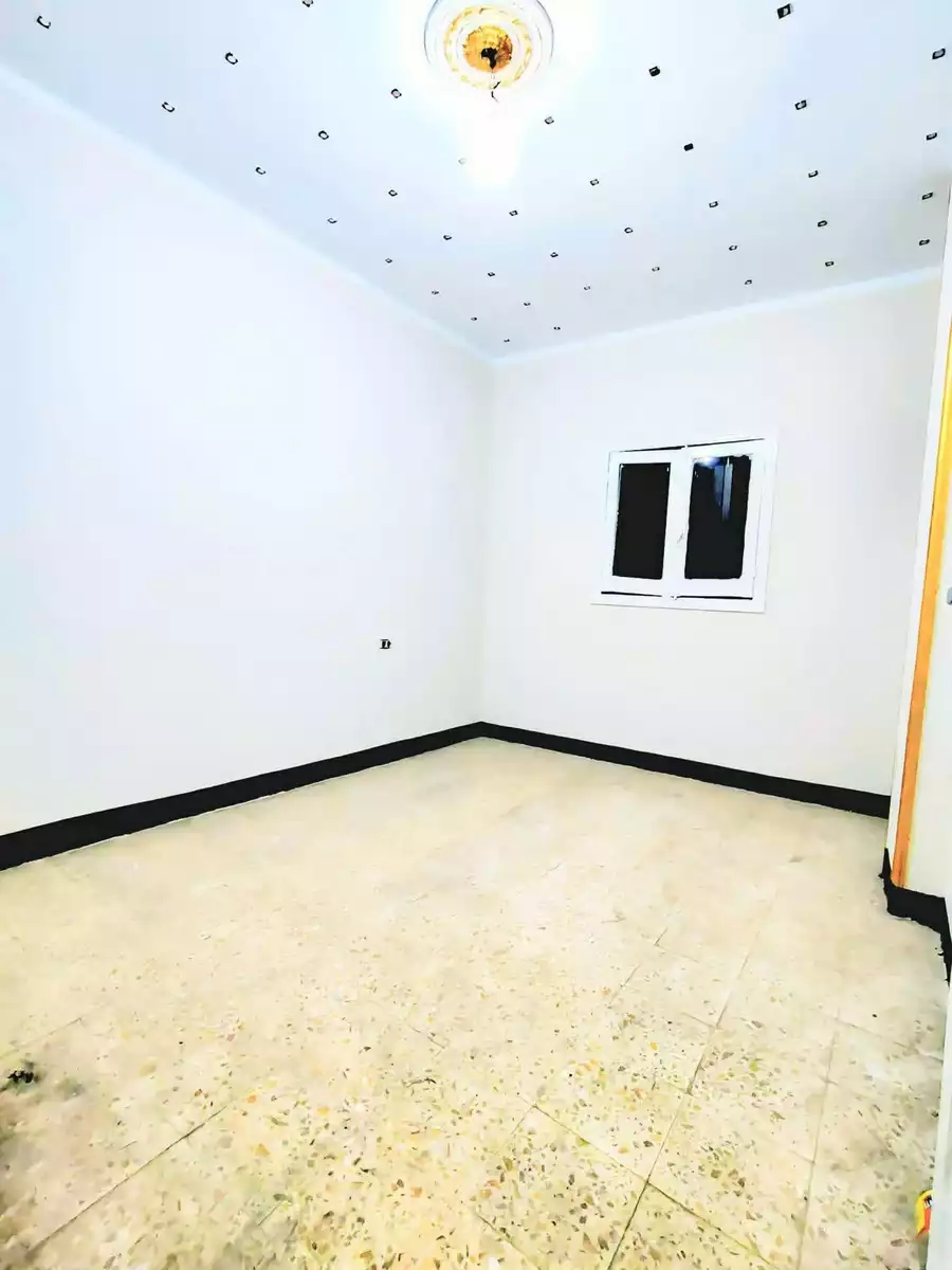 https://aqarmap.com.eg/ar/listing/6320128-for-sale-qalyubia-shubra-el-khaima-el-taawon-city
