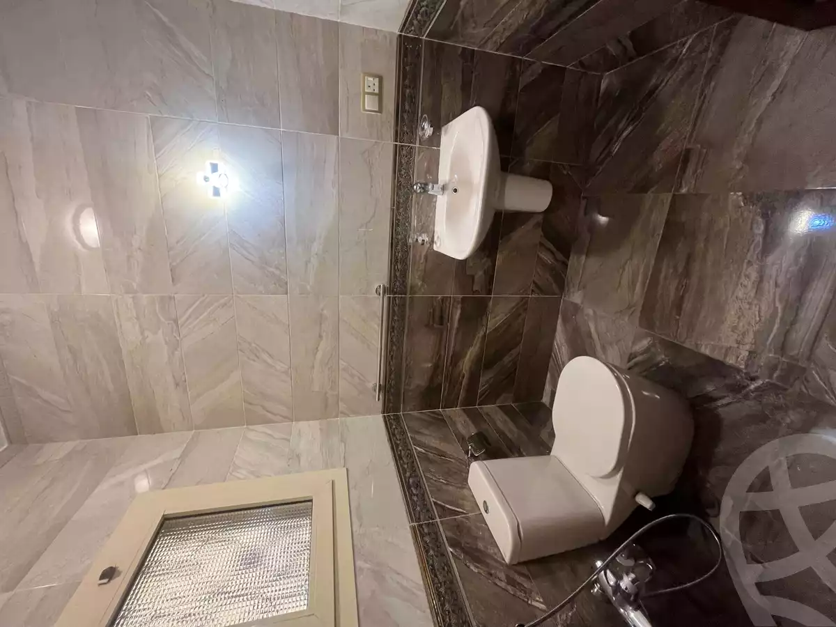 https://aqarmap.com.eg/ar/listing/6321431-for-rent-cairo-el-sheikh-zayed-city-el-hay-elthamen-lml