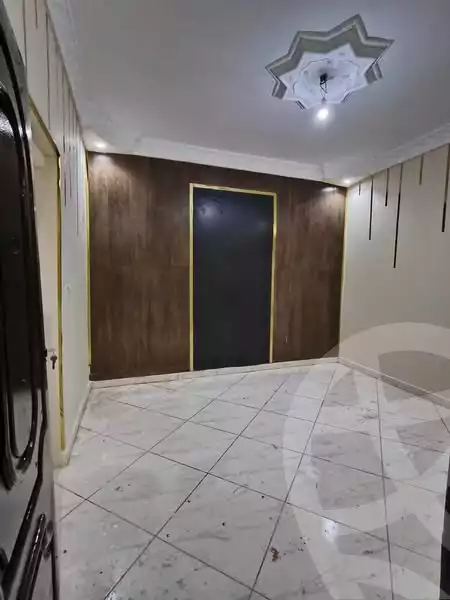 https://aqarmap.com.eg/en/listing/6321811-for-sale-qalyubia-shubra-el-khaima-om-bayoumi