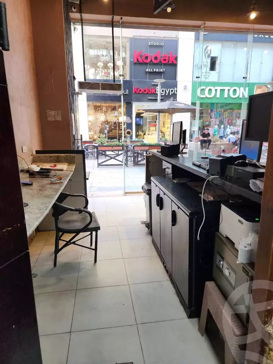 https://aqarmap.com.eg/ar/listing/6321810-for-rent-cairo-el-sheikh-zayed-city-compounds-kargo-mall