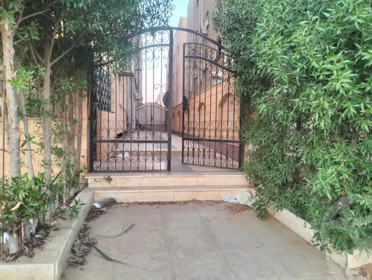 https://aqarmap.com.eg/en/listing/6322702-for-sale-cairo-el-shorouk-lmntq-lrb-neighbourhood-3