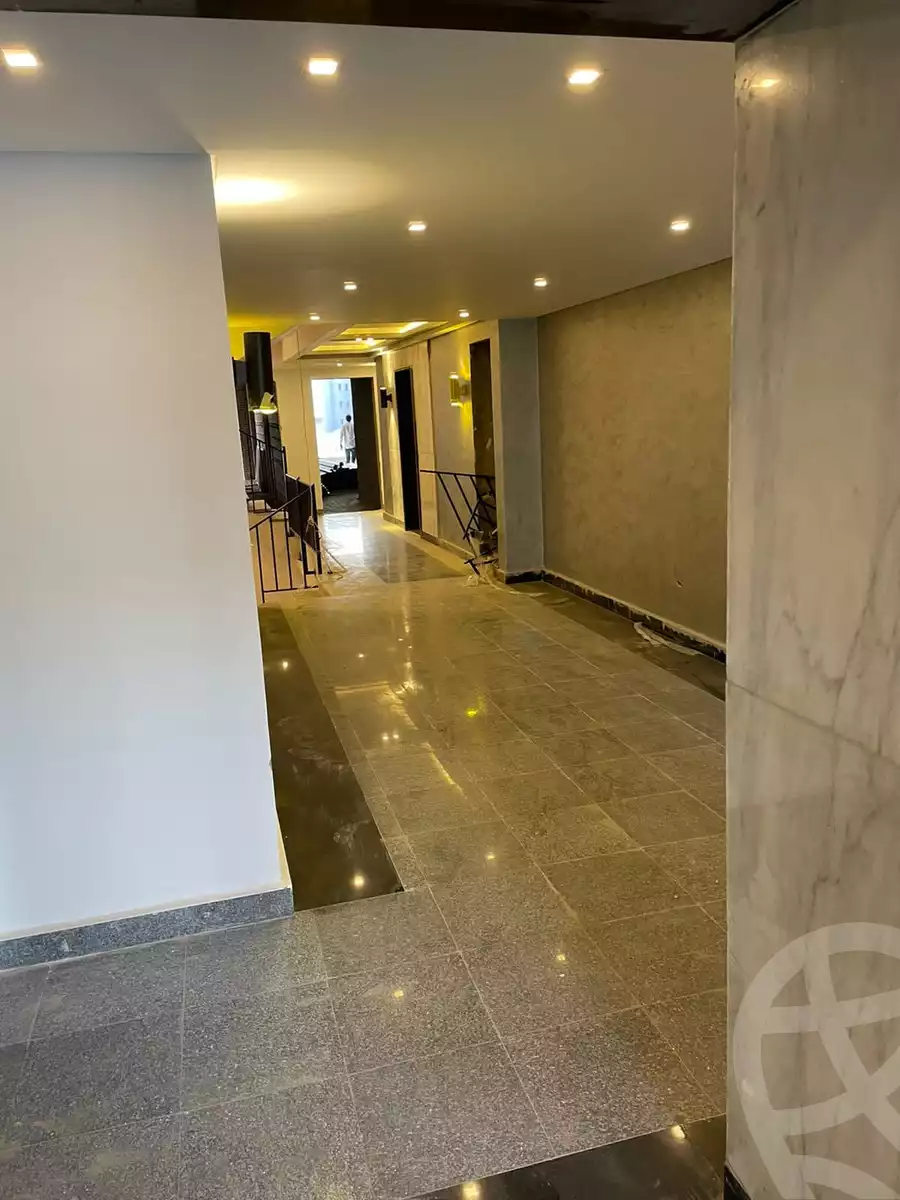 https://aqarmap.com.eg/ar/listing/6324859-for-sale-cairo-6th-of-october-hadaeq-october-kmbwnd-fy-hdyq-ktwbr-sun-capital