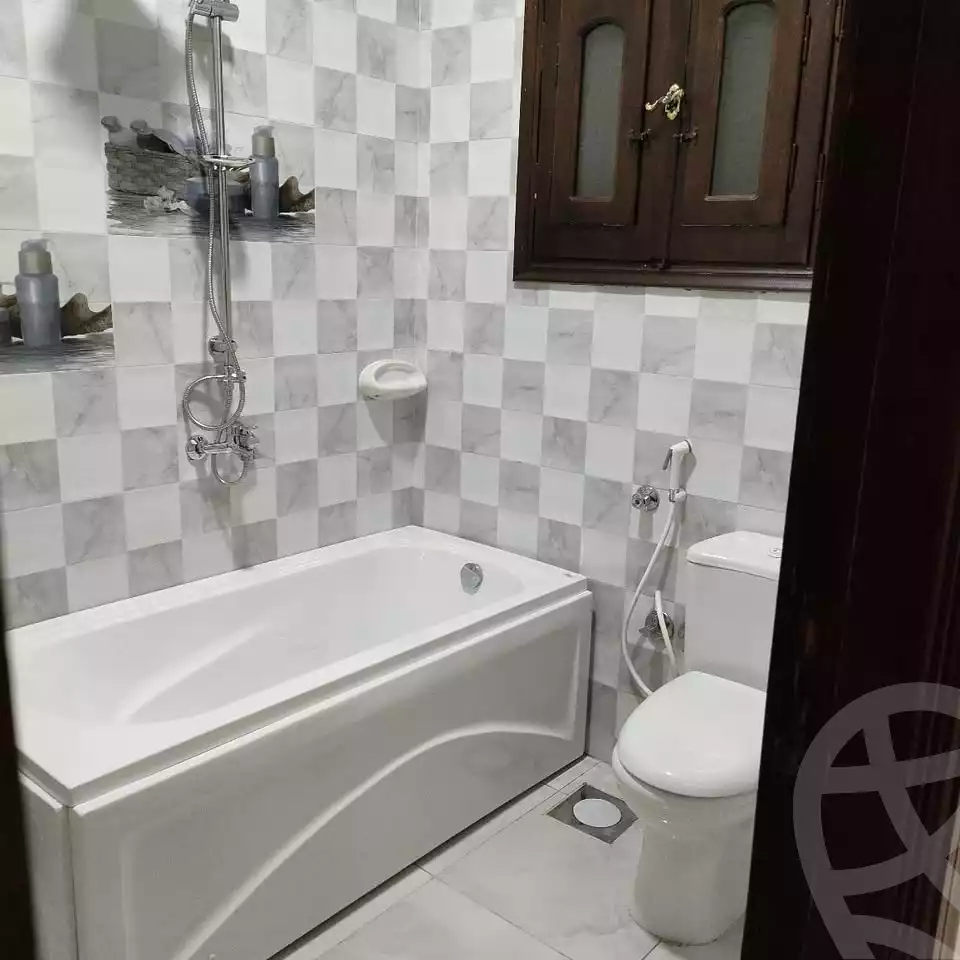 https://aqarmap.com.eg/ar/listing/6325214-for-sale-sharqia-zagazig-taqseem-el-moalmeen