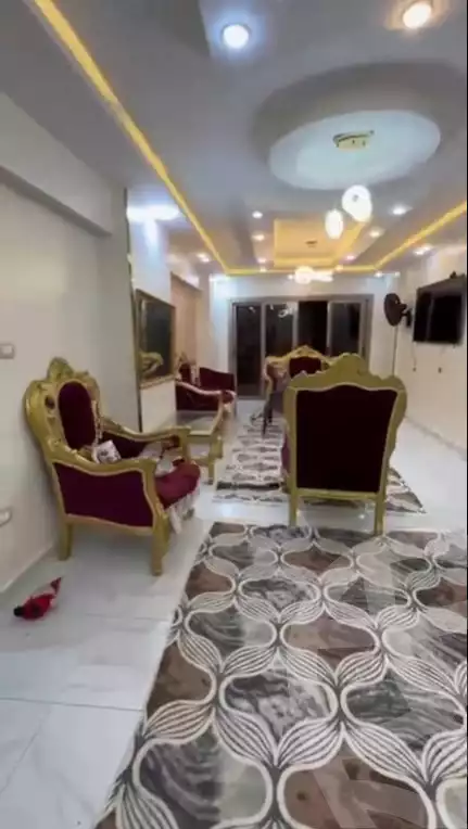 https://aqarmap.com.eg/en/listing/6325745-for-sale-sharqia-zagazig-zagazig-city-el-ahrar-rd