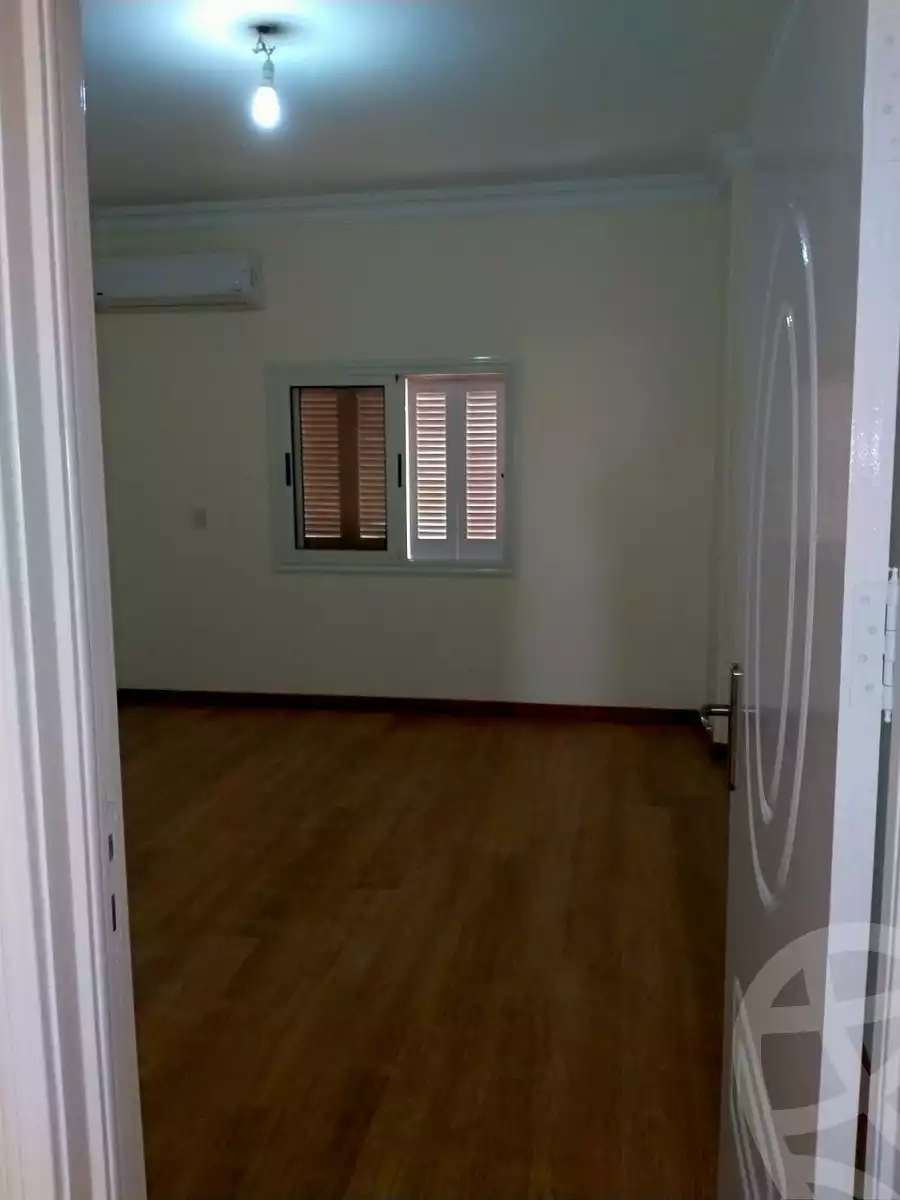 https://aqarmap.com.eg/en/listing/6326722-for-sale-cairo-el-sheikh-zayed-city-el-hay-elsabeaa-lhy-lsb