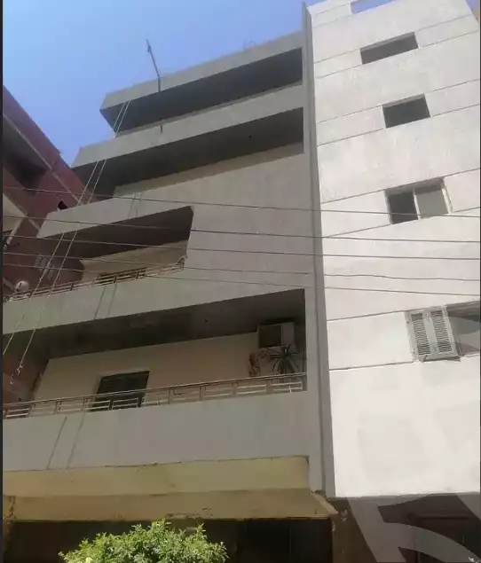 https://aqarmap.com.eg/ar/listing/6327346-for-sale-ismailia-ismailia-city-shebeen-st