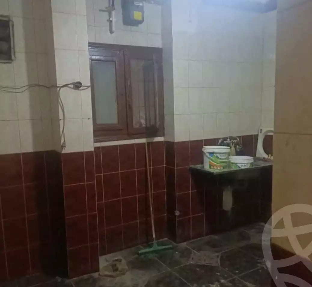 https://aqarmap.com.eg/en/listing/6327549-for-rent-asyut-asyut-city-el-azhar-st