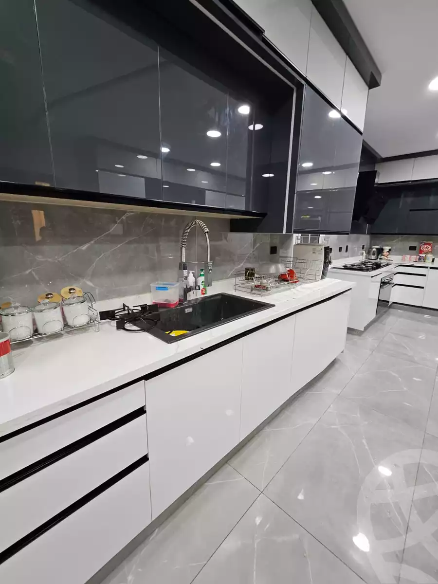 https://aqarmap.com.eg/ar/listing/6327704-for-sale-cairo-new-cairo-madinaty-lmntq-lthnyh-fylt-group-12