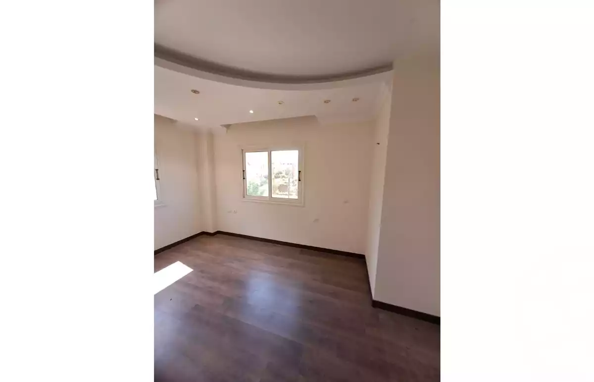 https://aqarmap.com.eg/en/listing/6327962-for-sale-cairo-el-sheikh-zayed-city-compounds-continental-gardens