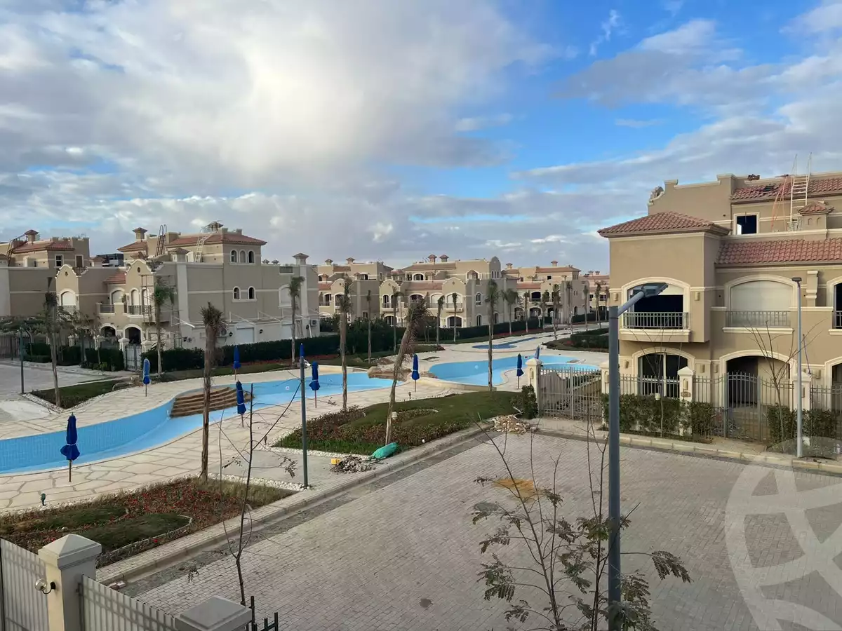 https://aqarmap.com.eg/ar/listing/6328111-for-rent-cairo-new-cairo-compounds-el-patio-oro