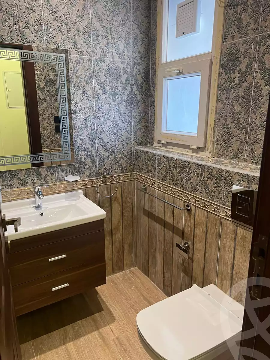 https://aqarmap.com.eg/ar/listing/6328111-for-rent-cairo-new-cairo-compounds-el-patio-oro