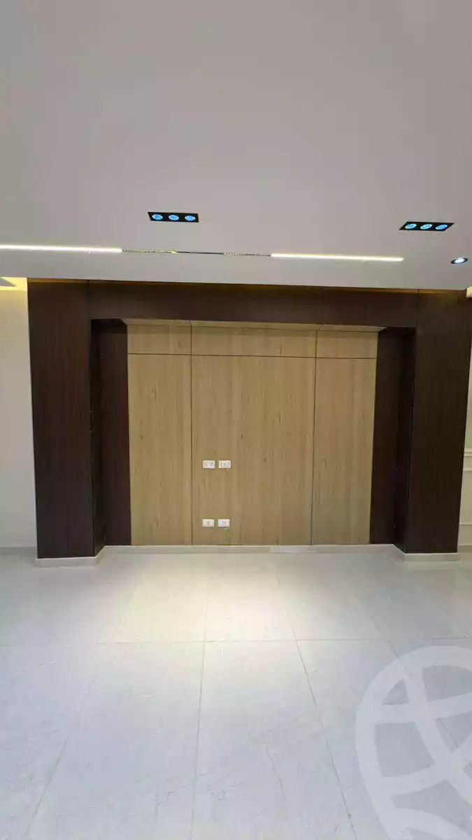 https://aqarmap.com.eg/en/listing/6328984-for-sale-cairo-6th-of-october-el-ahyaa-neighborhood-2nd-street-2