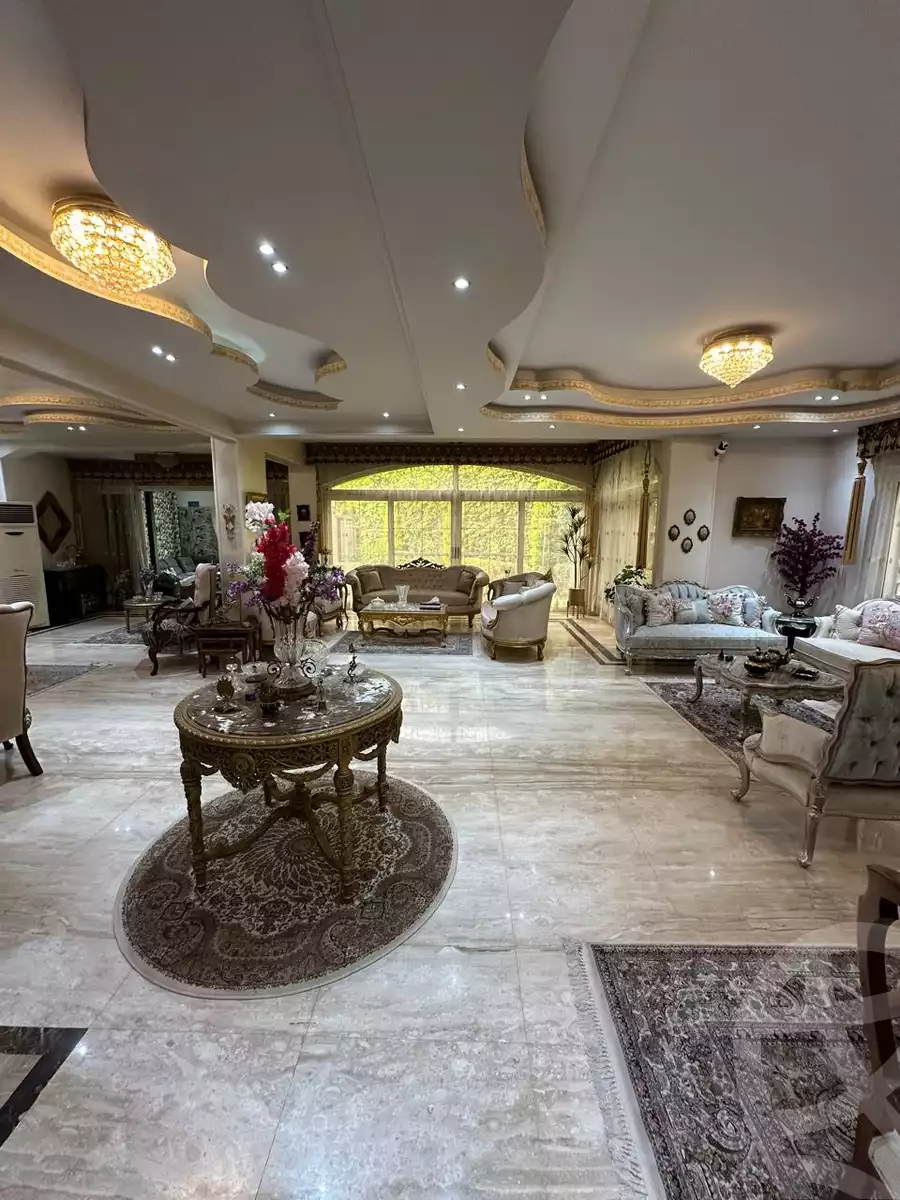 https://aqarmap.com.eg/en/listing/6329040-for-sale-cairo-new-cairo-compounds-les-rois