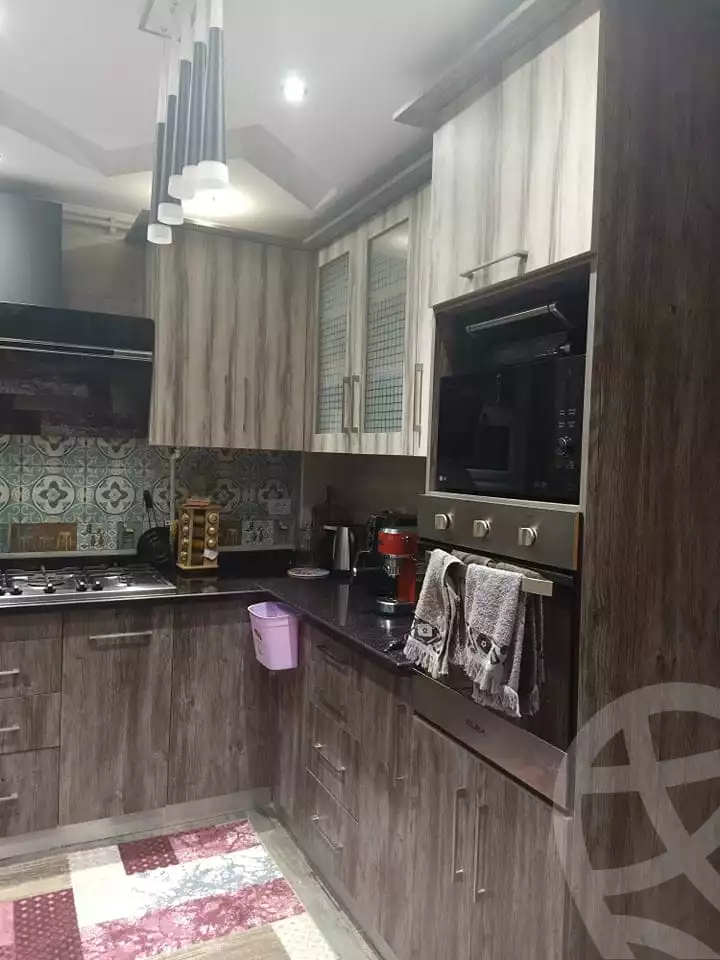 https://aqarmap.com.eg/en/listing/6330508-for-sale-cairo-new-cairo-lrhb-city-phase-8
