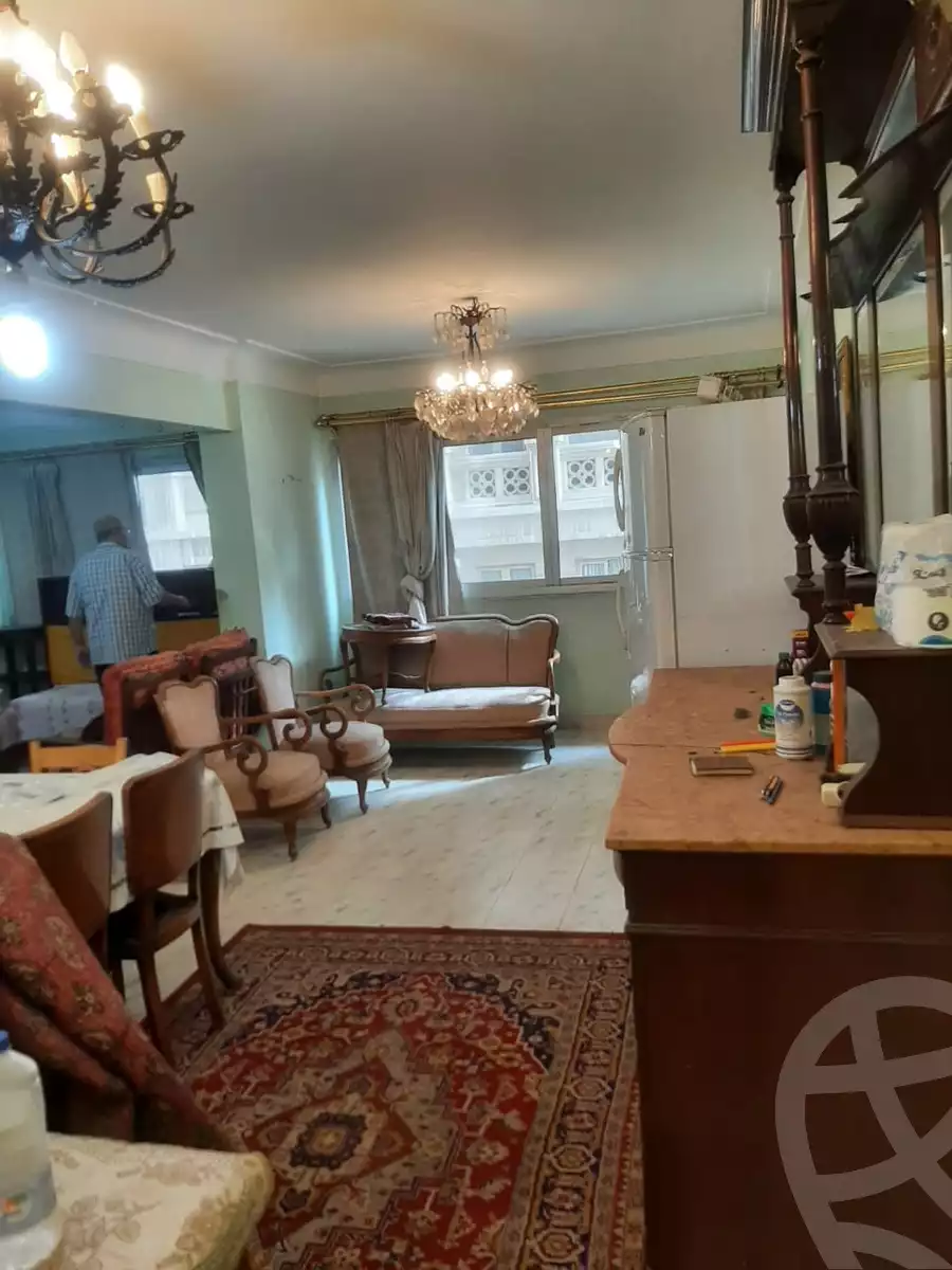 https://aqarmap.com.eg/en/listing/6330960-for-sale-alexandria-roshdy-syria-st