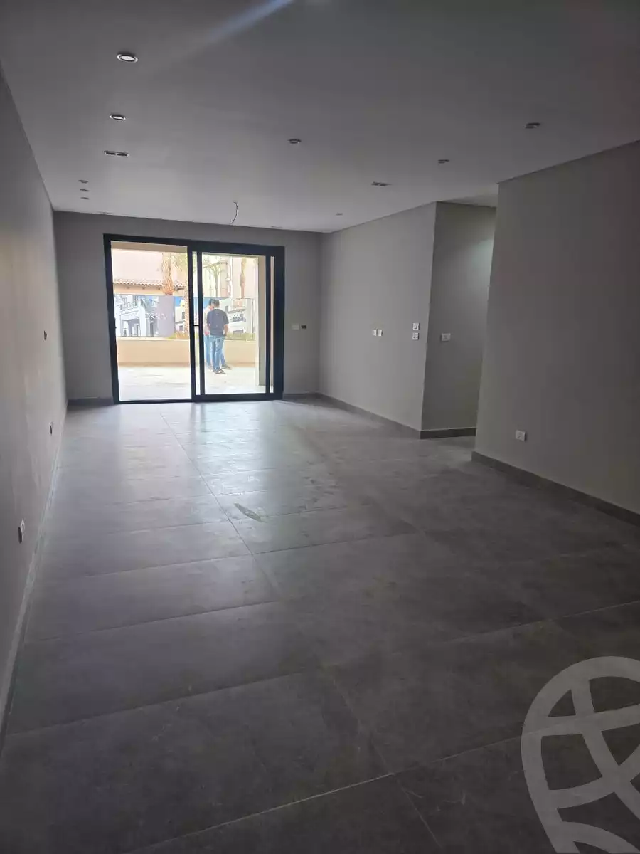 https://aqarmap.com.eg/ar/listing/6331545-for-rent-cairo-el-sheikh-zayed-city-compounds-kmbwnd-fyldj-wyst-dr-llttwyr