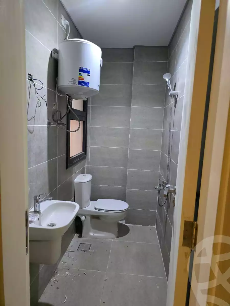 https://aqarmap.com.eg/ar/listing/6331602-for-rent-cairo-el-sheikh-zayed-city-compounds-kmbwnd-fyldj-wyst-dr-llttwyr