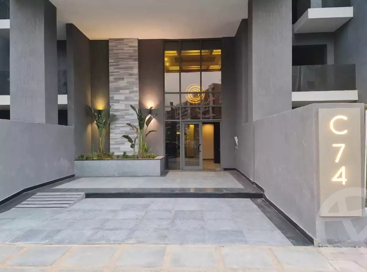 https://aqarmap.com.eg/en/listing/6331758-for-sale-cairo-6th-of-october-hadaeq-october-kmbwnd-fy-hdyq-ktwbr-sun-capital
