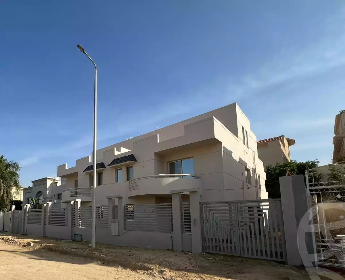 https://aqarmap.com.eg/en/listing/6332033-for-sale-cairo-el-shorouk-compounds-daheyet-el-nakheel