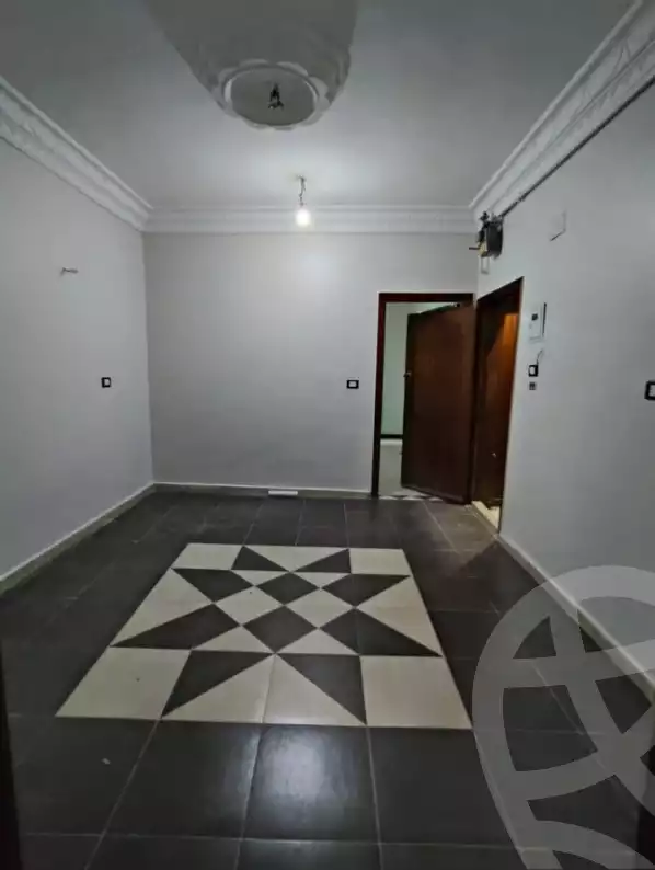 https://aqarmap.com.eg/ar/listing/6332338-for-sale-qalyubia-shubra-el-khaima-om-bayoumi