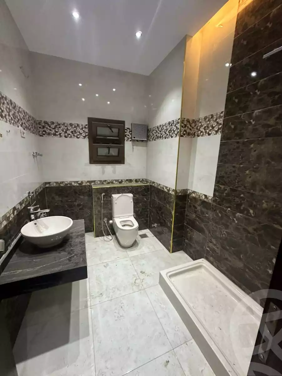 https://aqarmap.com.eg/en/listing/6332528-for-rent-cairo-new-cairo-first-settlement-mhwr-mstfy-kml