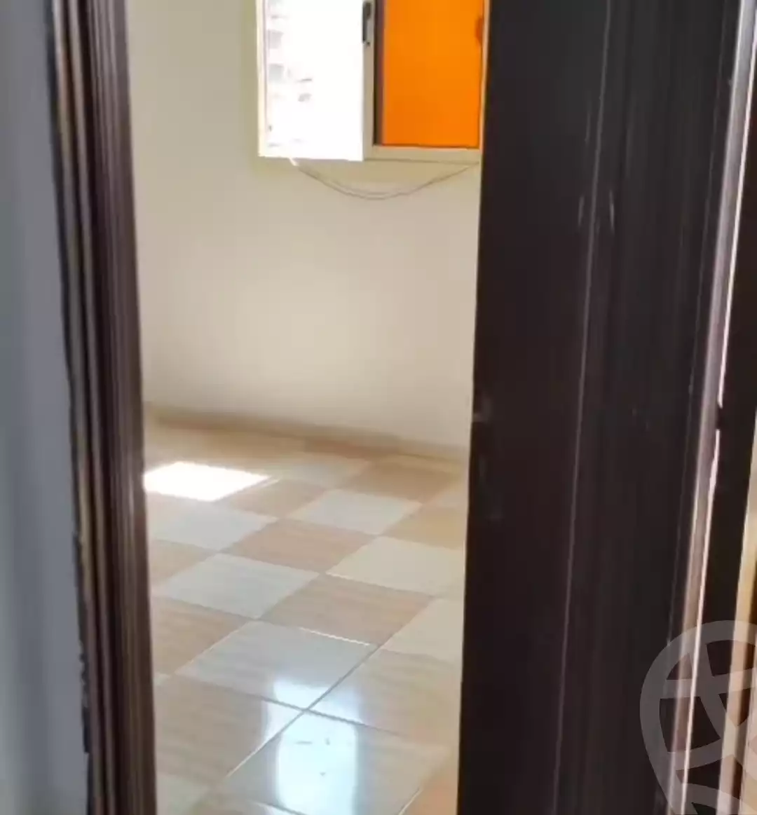 https://aqarmap.com.eg/ar/listing/6333047-for-sale-cairo-ain-shams-ain-shams-el-sharkia-el-eshrein-stt