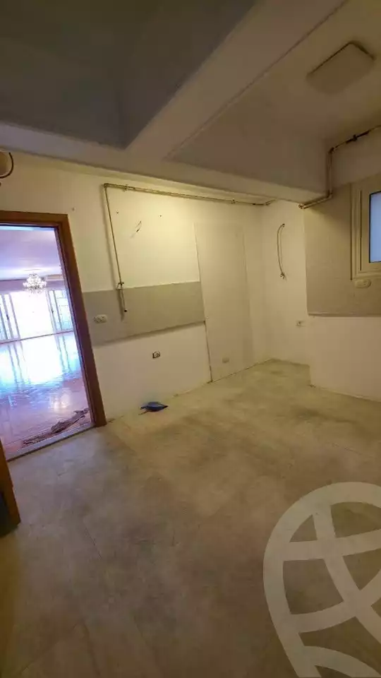 https://aqarmap.com.eg/ar/listing/6333679-for-sale-alexandria-ganaklis-shr-mrtdy-bsh