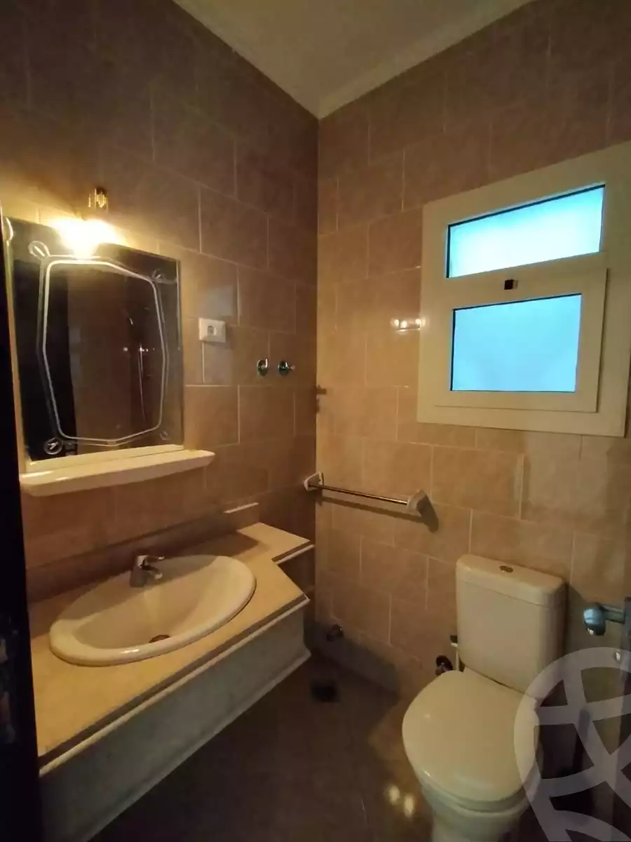 https://aqarmap.com.eg/en/listing/6335180-for-rent-cairo-el-sheikh-zayed-city-compounds-dh-drys