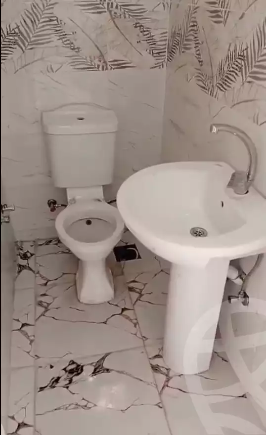 https://aqarmap.com.eg/ar/listing/6335288-for-sale-cairo-helwan-hadayek-helwan-el-eshrein-st