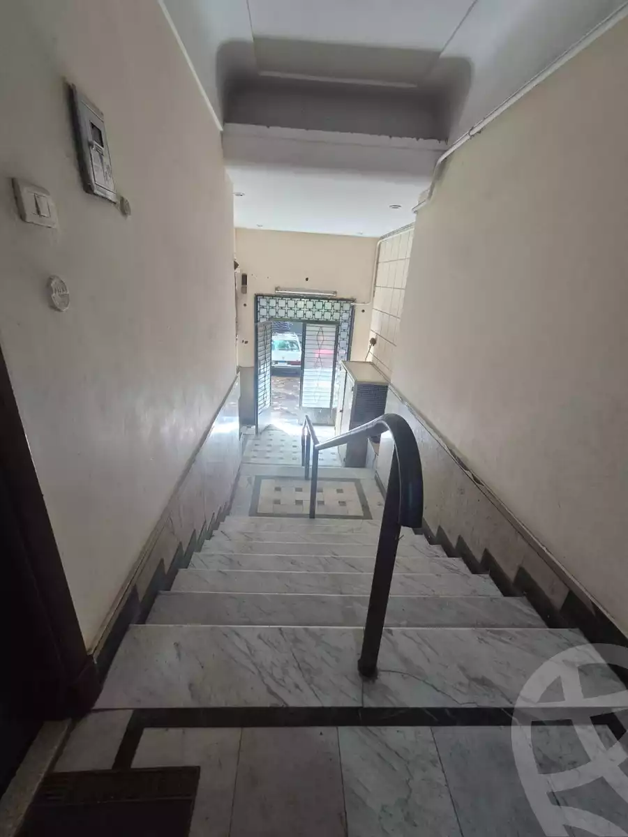 https://aqarmap.com.eg/en/listing/6264079-for-sale-cairo-downtown-el-qasr-el-ayni