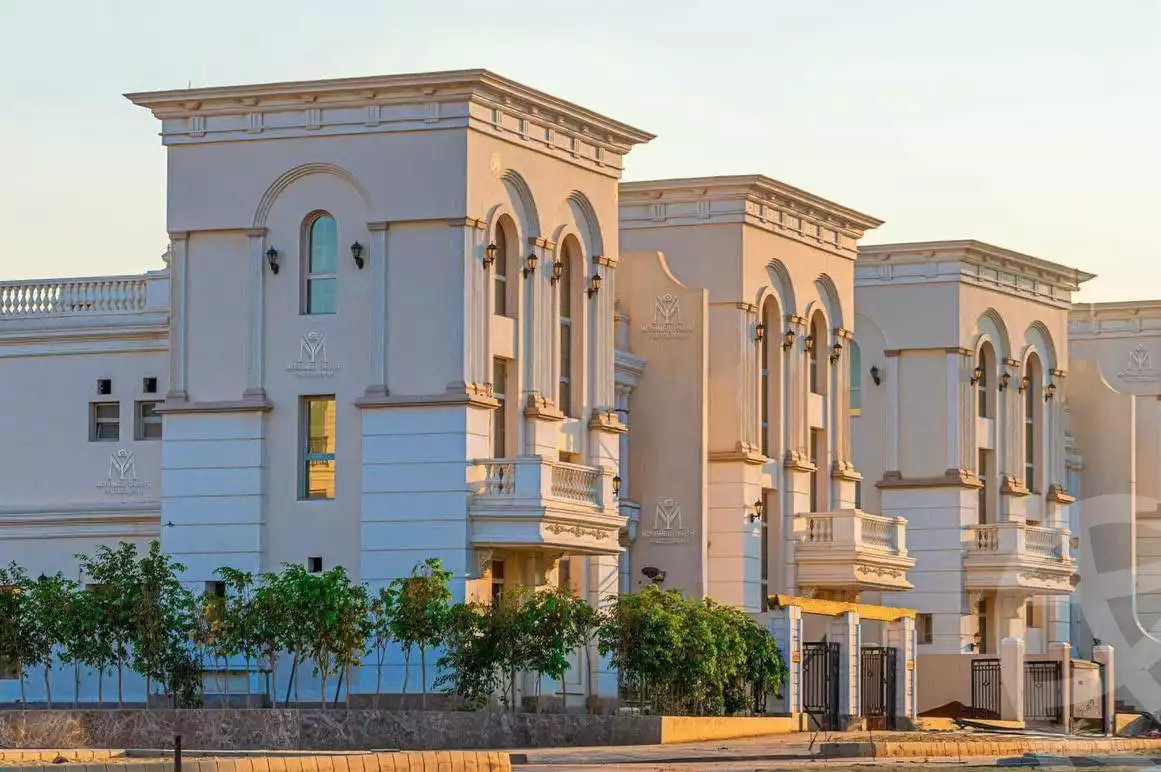 https://aqarmap.com.eg/ar/listing/6335738-for-sale-cairo-new-administrative-capital-r5-granville-compound-founders