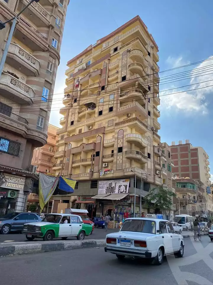 https://aqarmap.com.eg/en/listing/6336202-for-sale-beheira-damanhour-damanhour-city