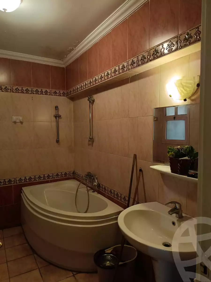 https://aqarmap.com.eg/en/listing/6336364-for-rent-cairo-mokattam-lhdb-l-ly-shareaa-9