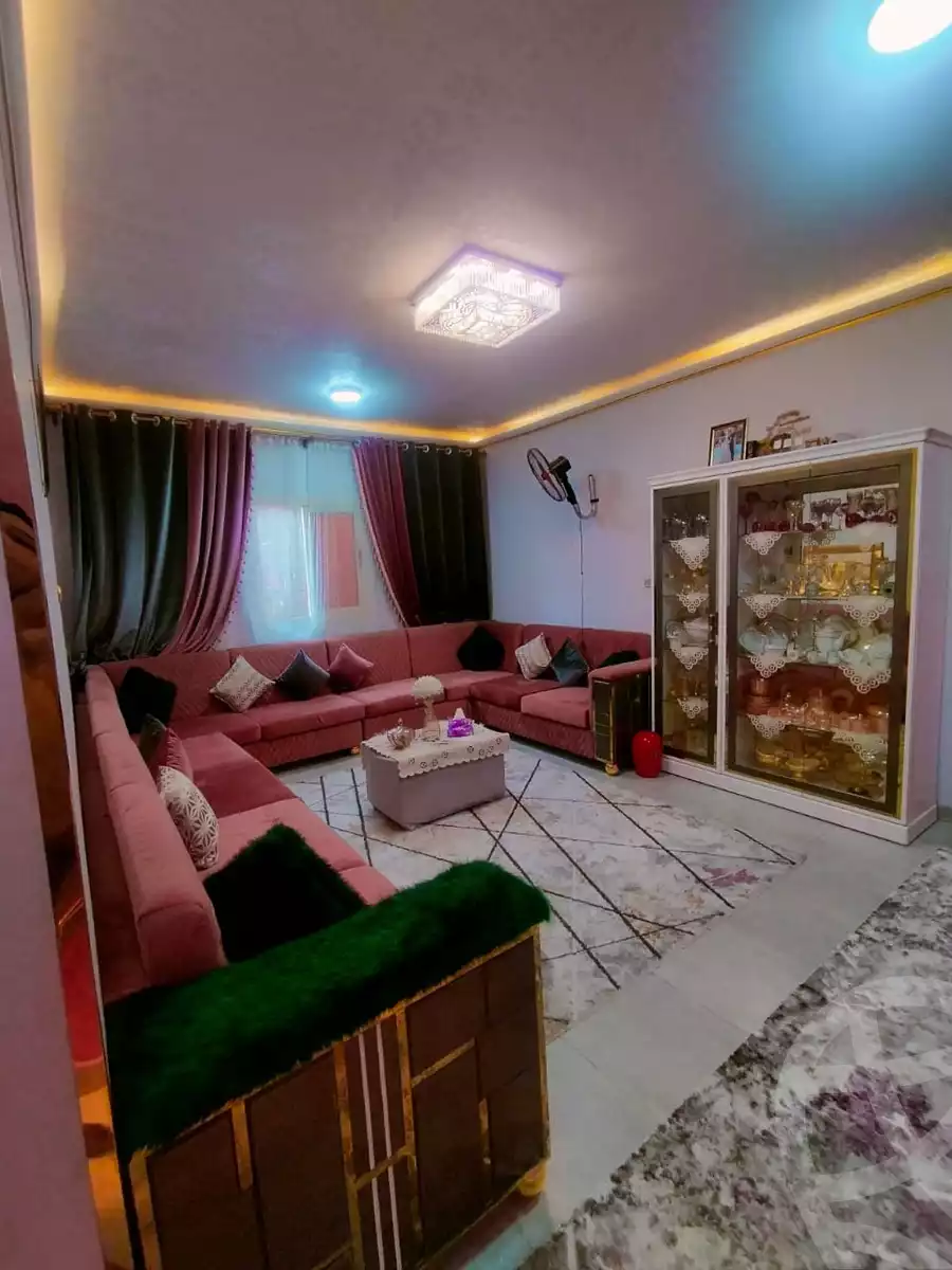 https://aqarmap.com.eg/ar/listing/6336971-for-sale-cairo-helwan-kwrnysh-hlwn